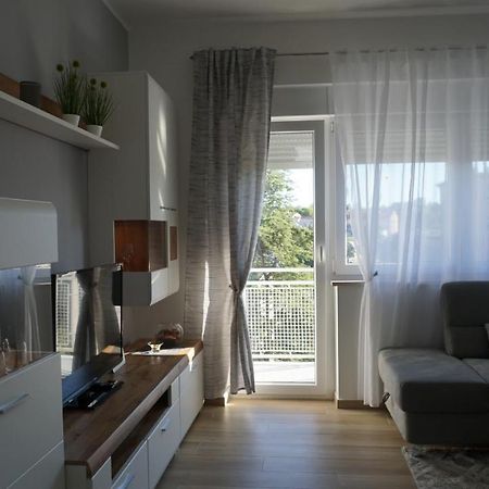 Apartman Luka Пула Екстериор снимка