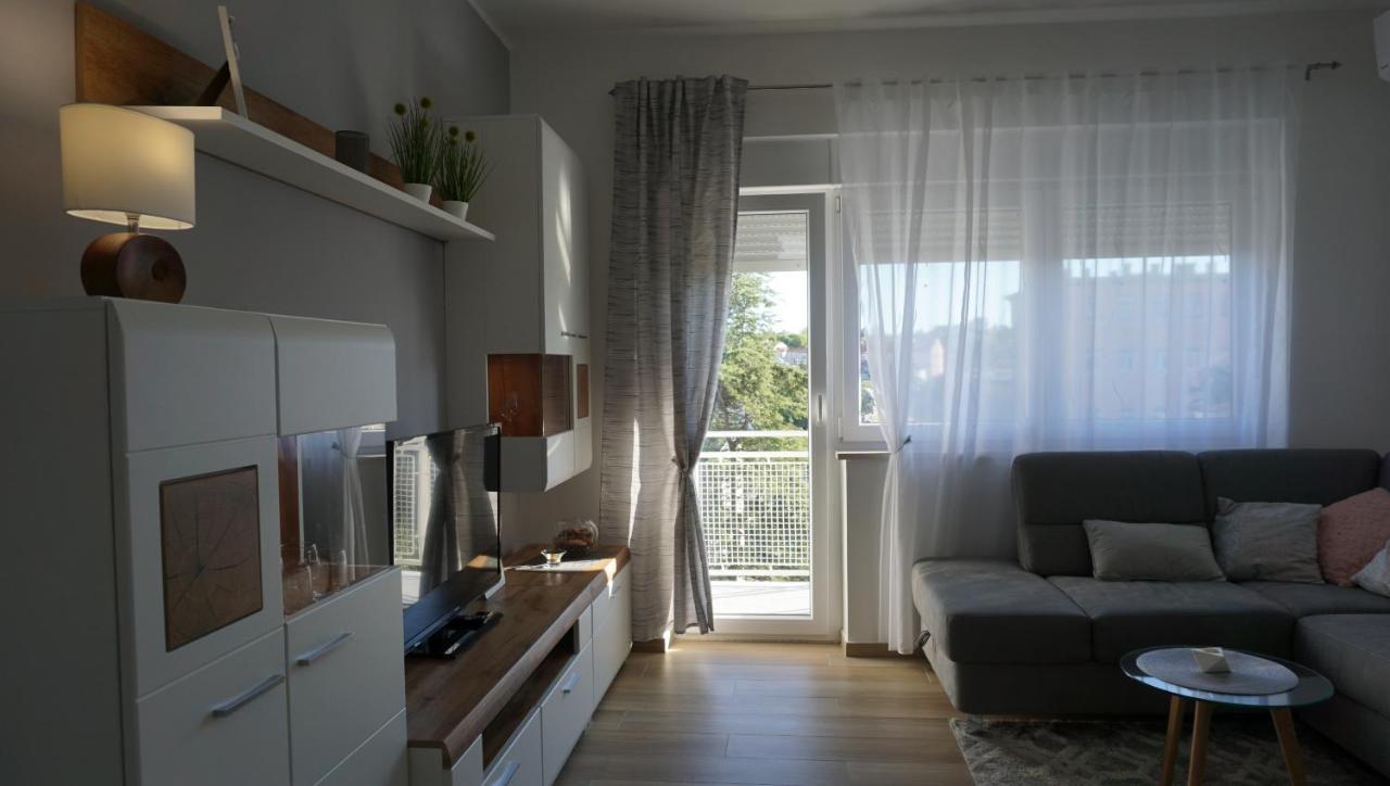Apartman Luka Пула Екстериор снимка