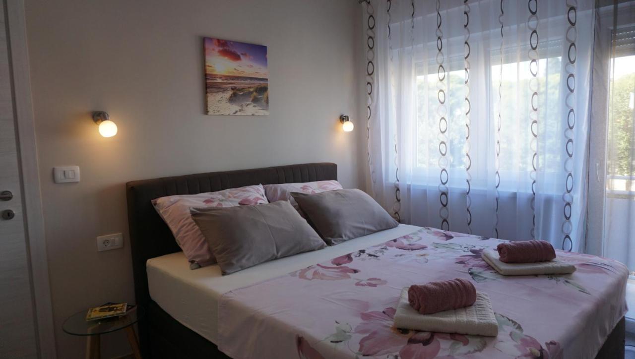 Apartman Luka Пула Екстериор снимка